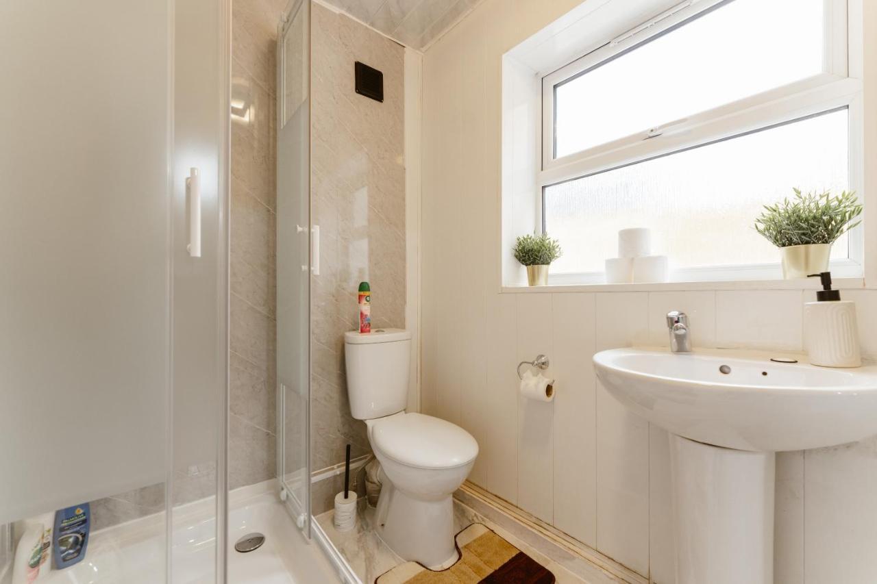 לונדון Great Rooms In Plaistow מראה חיצוני תמונה